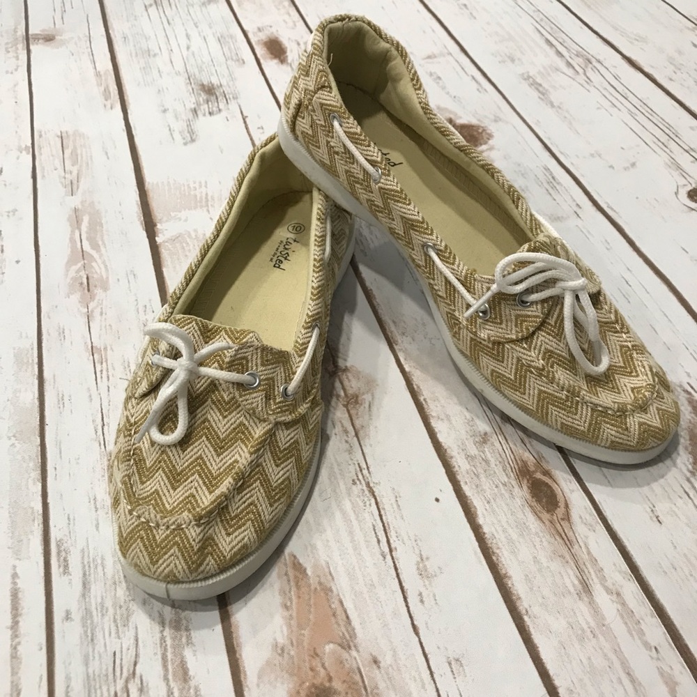 Twisted Bonnie Womens Loafers Flats Shoes